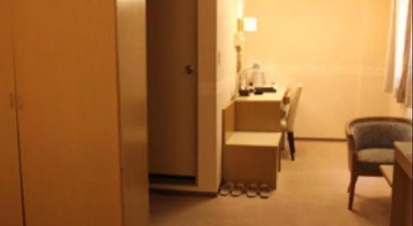 Isehara Green Palace Hotel Japonia