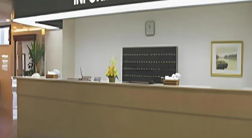 Isehara Green Palace Hotel